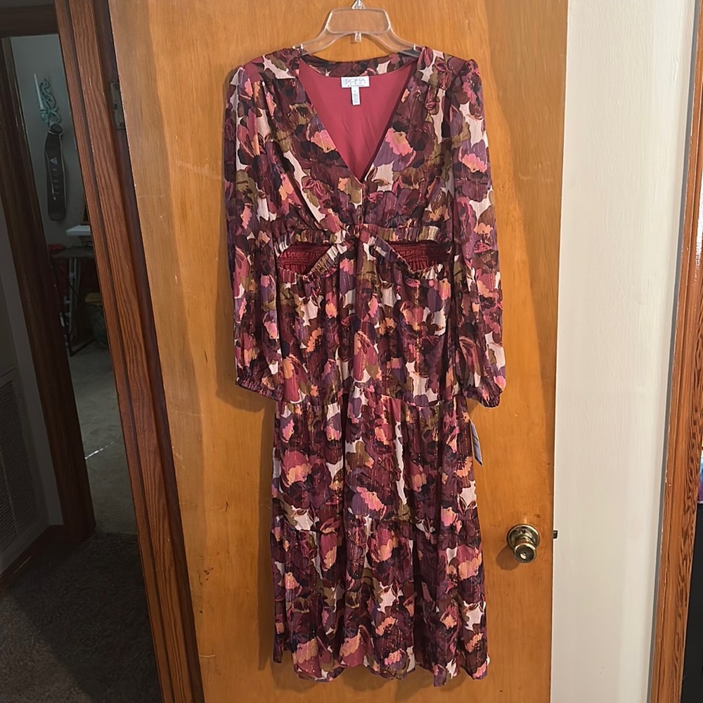 Fall dress, slits under boobs